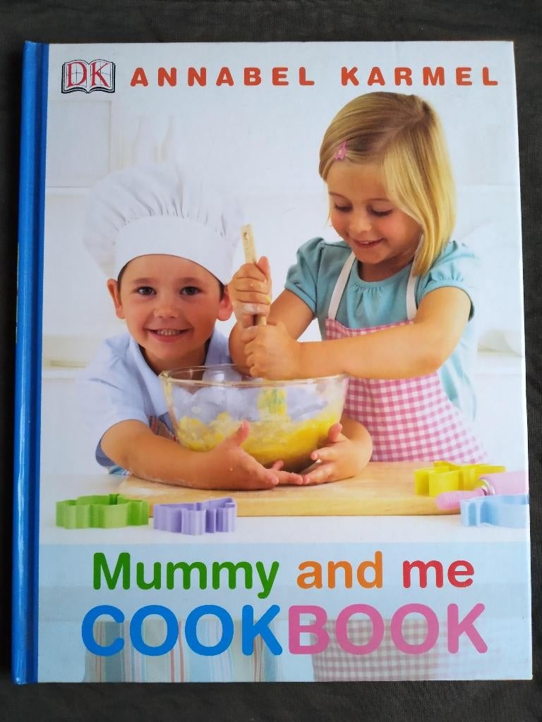 Annabel Karmel - Mummy and me Cookbook (engels), Boeken, Ophalen of Verzenden, Zo goed als nieuw, Annabel Karmel