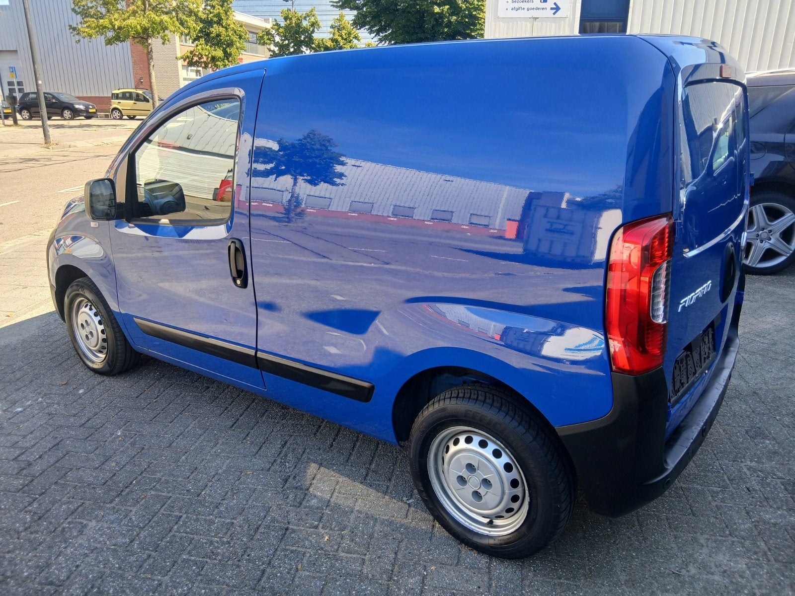 Fiat Fiorino Euro6 Benzine 10-2018 Airco ABS PDC 93000km NAP, Auto's, Stof, Euro 6, 4 cilinders, Blauw