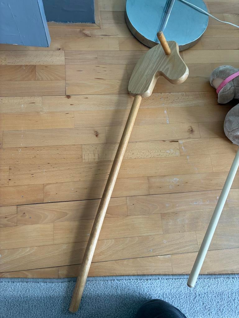 Houten stokpaardje en pluchen stokpaardje, Kinderen en Baby's, Speelgoed | Overig, Ophalen, Gebruikt, Jongen of Meisje