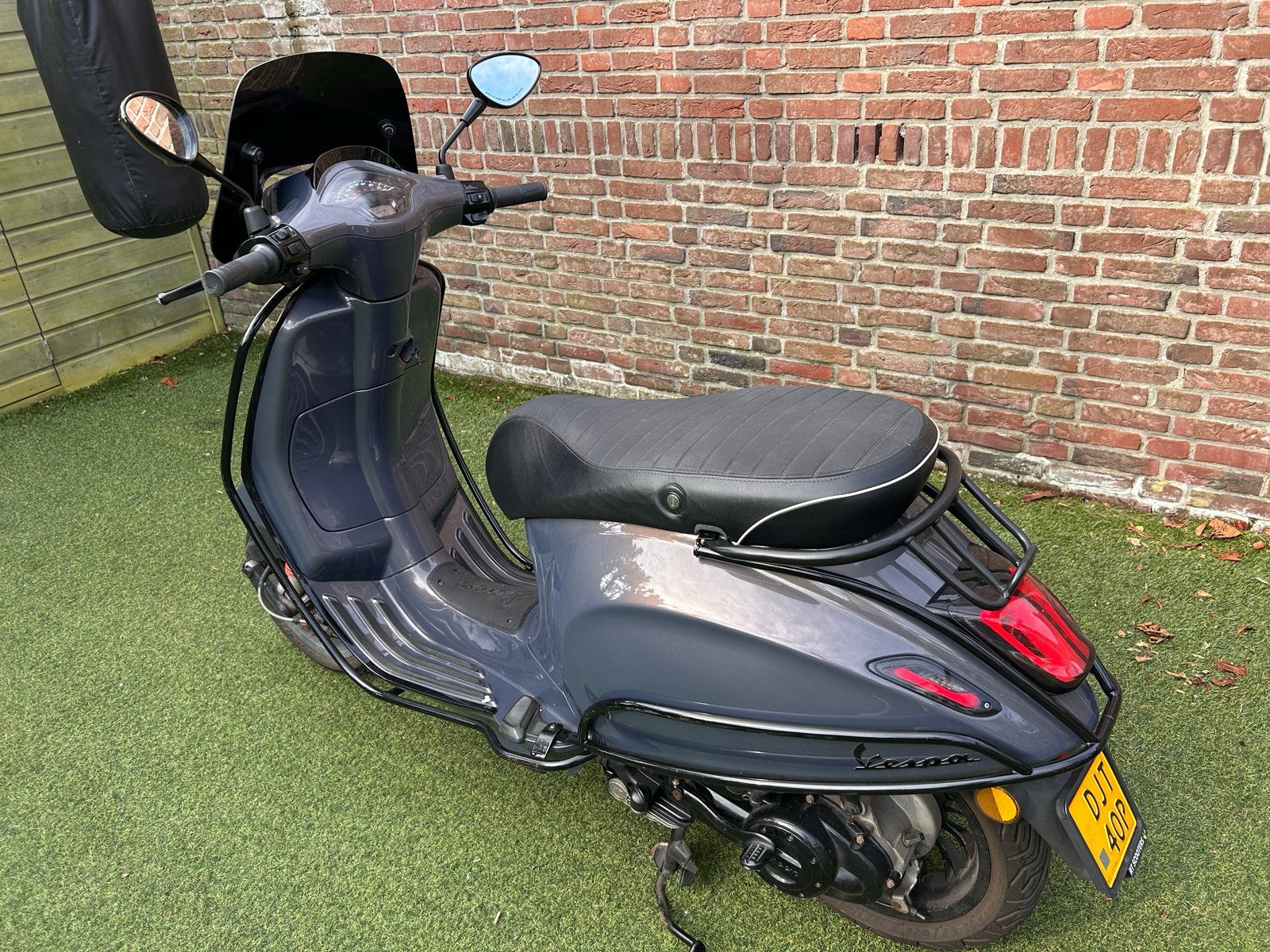 Vespa Sprint 2017 - Champagne grijs - km 16k, Ophalen, Gebruikt, Overige modellen, Maximaal 45 km/u