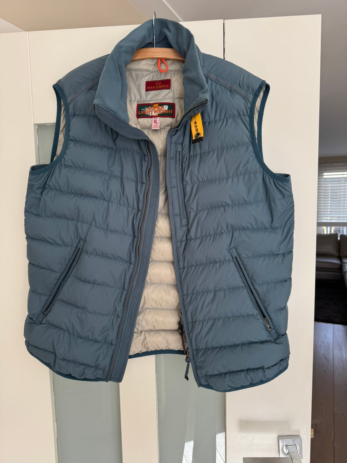 Bodywarmer van Parajumper, Ophalen of Verzenden, Zo goed als nieuw, Maat 56/58 (XL), Zwart