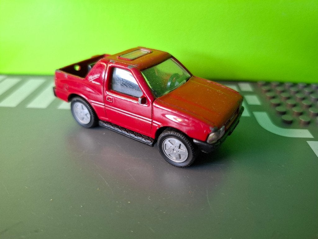 Siku 1027 - Opel Frontera Sport [rood] 1/55, Ophalen of Verzenden, Gebruikt, Auto