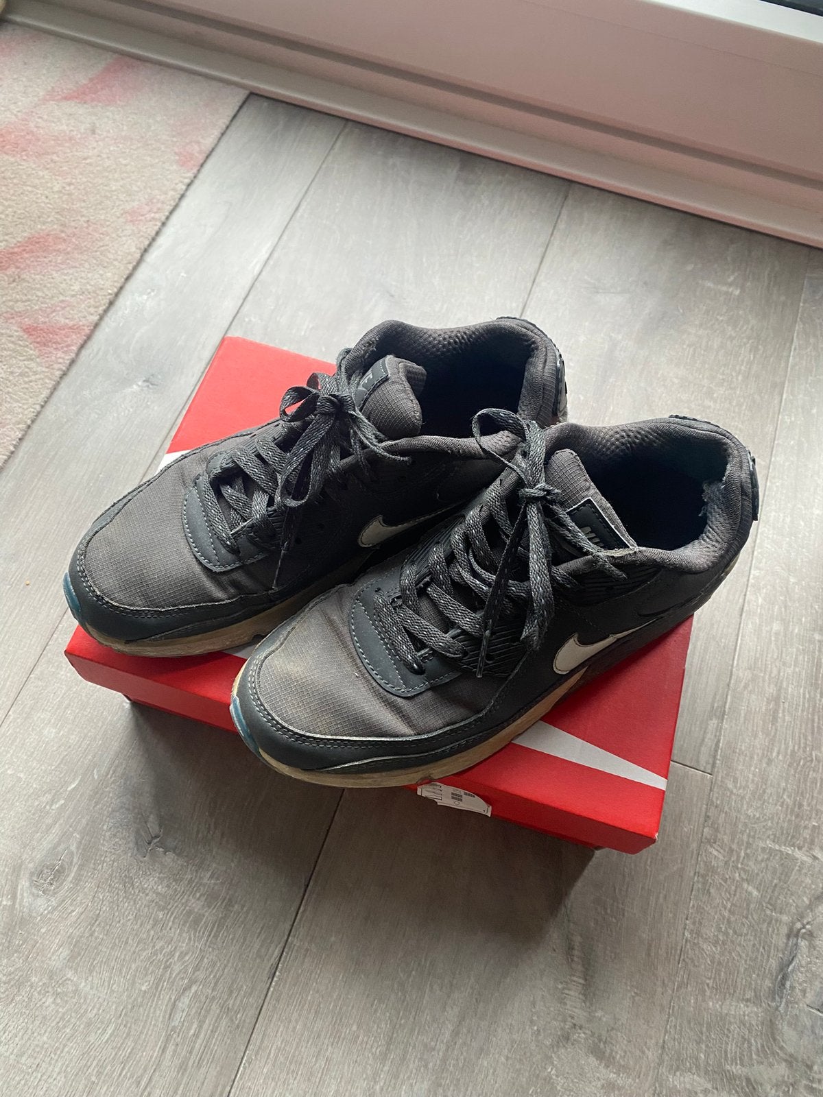 Nike air max 90 GS schoenen gympen grijs maat 39, Overige kleuren, Ophalen of Verzenden, Sneakers of Gympen, Gedragen