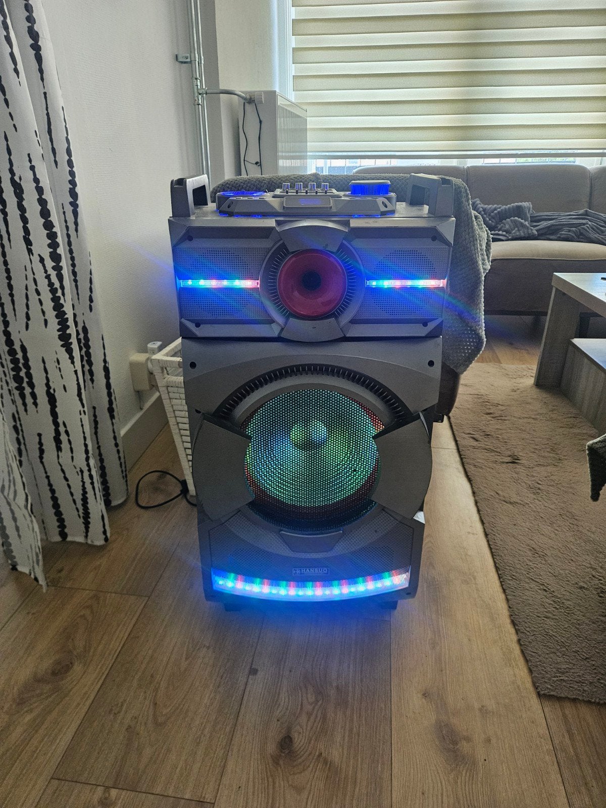 bluetooth speakers, Ophalen of Verzenden, Zo goed als nieuw