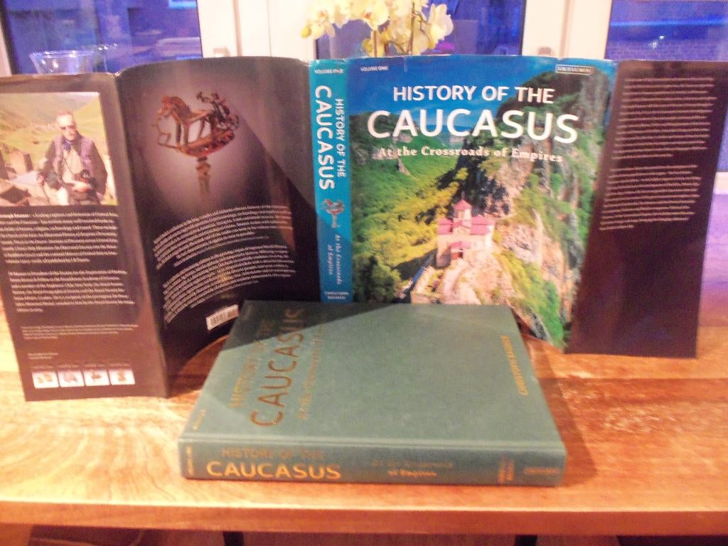 BOEK CHRISTOPH BAUMER-HISTORY OF THE CAUCASUS volume 1., Boeken, Geschiedenis | Wereld, Gelezen, Azië, 14e eeuw of eerder, Ophalen of Verzenden