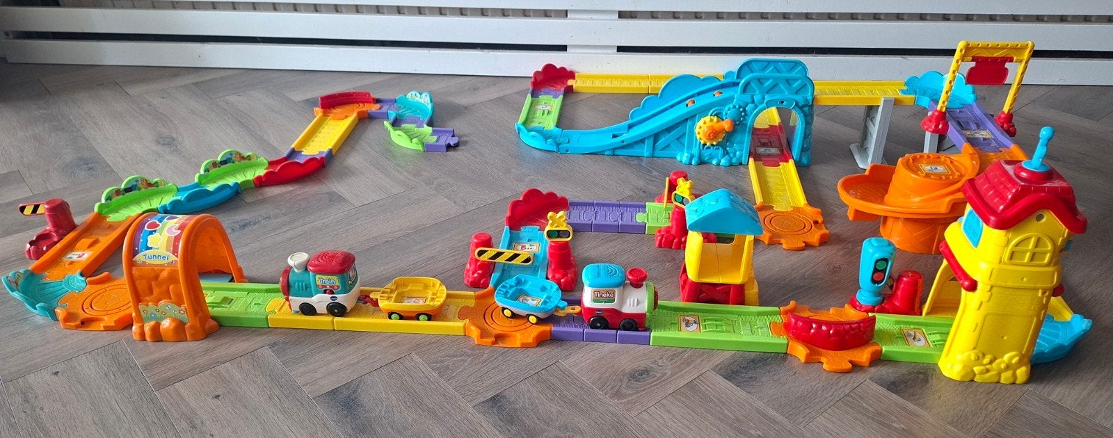 VTech Toet Toet Auto's Treinset met veel extra's, Ophalen, Gebruikt