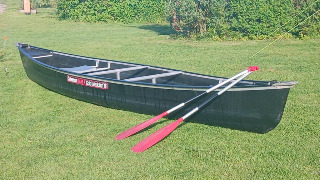 Coleman RAM-X Gold Medalist 16 Canadese kano, Watersport en Boten, Kano's, Gebruikt, Canadese kano of Open kano, Drie personen of meer