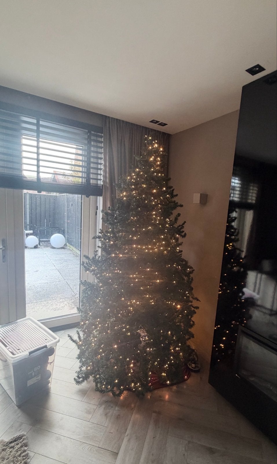 Kerstboom met lichtjes, Diversen, Ophalen, Zo goed als nieuw