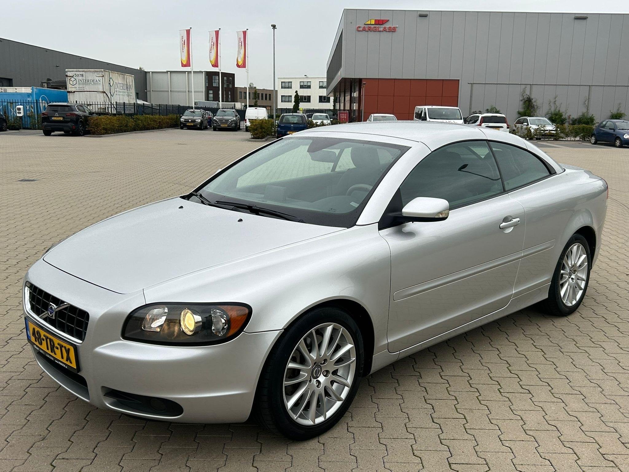 Volvo C70 Convertible 2.4i Momentum, C70, Gebruikt, Beige, Cabriolet