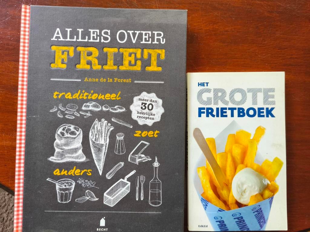 2 Friet Kookboeken: Alles over Friet & Het Grote Frietboek, Anne de la Forest, Ophalen of Verzenden, Nederland en België, Hoofdgerechten