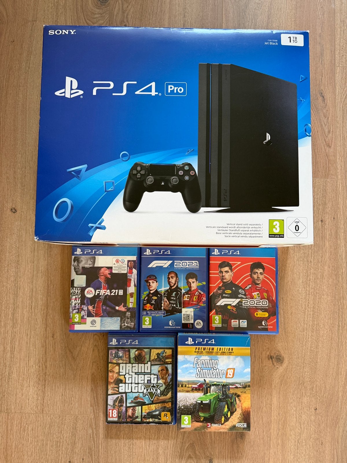 Sony Playstation 4 PRO 1TB + 2 controllers + 5 spellen, Ophalen, Met games, Met 2 controllers, Zo goed als nieuw