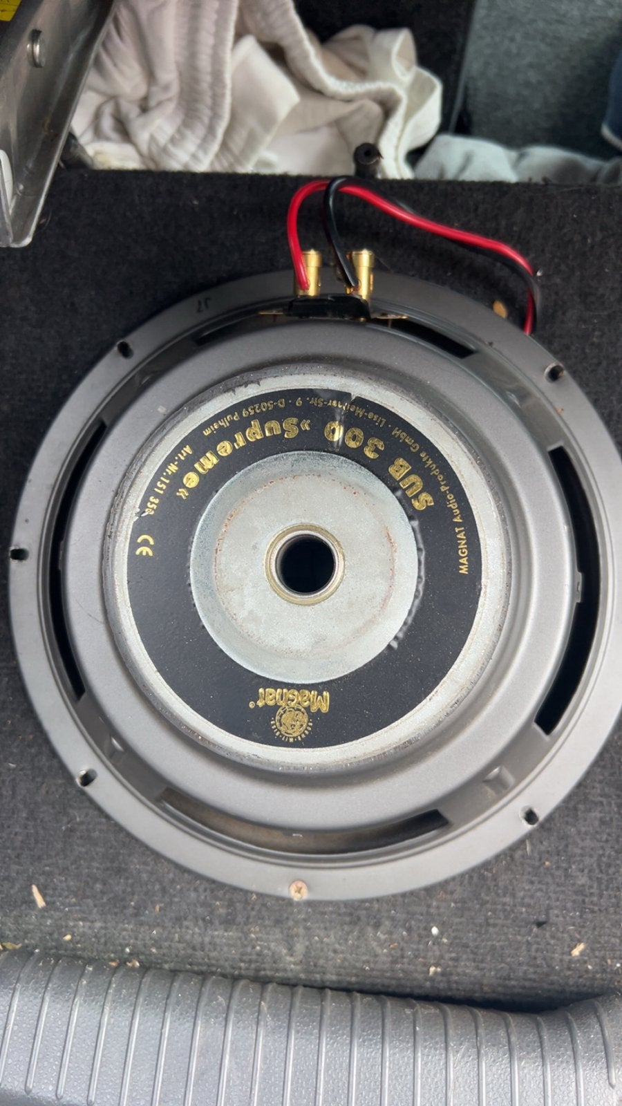 Magnat SUB 300 Subwoofer met Caliber CA 435 Versterker, Auto diversen, Ophalen, Gebruikt
