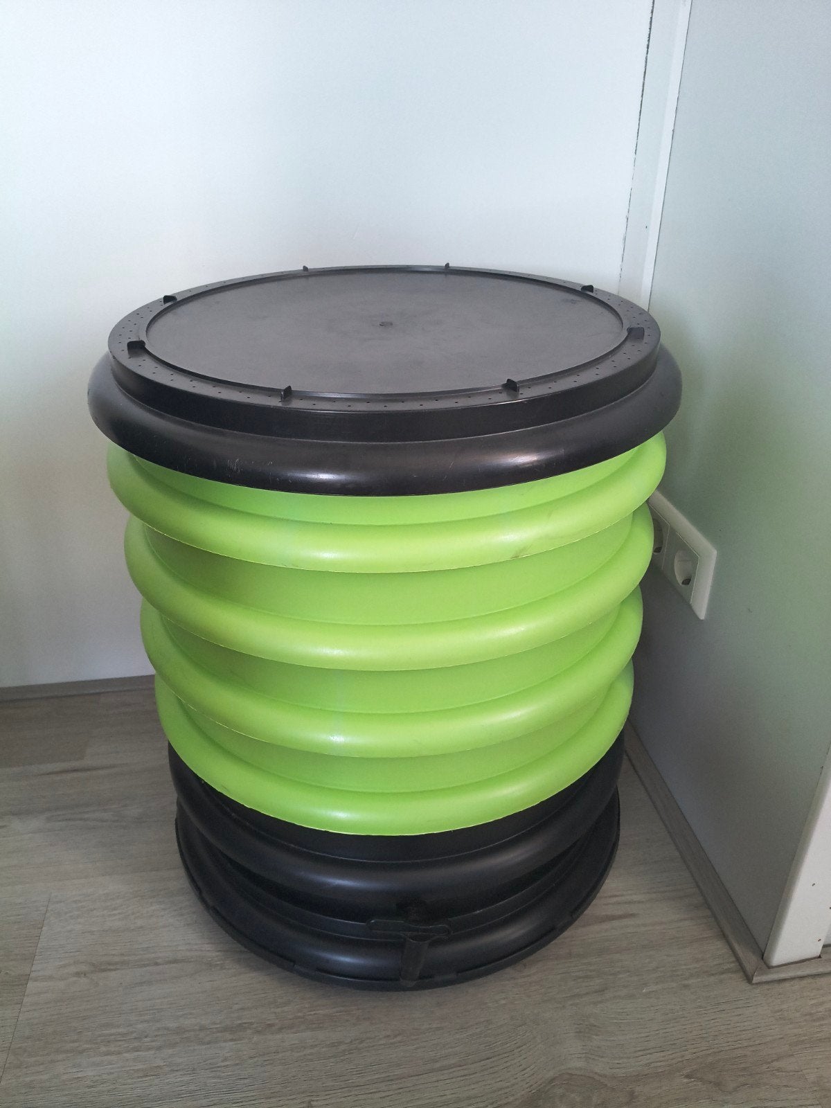 Wormenbak composteer ton, Ophalen, Compostbak