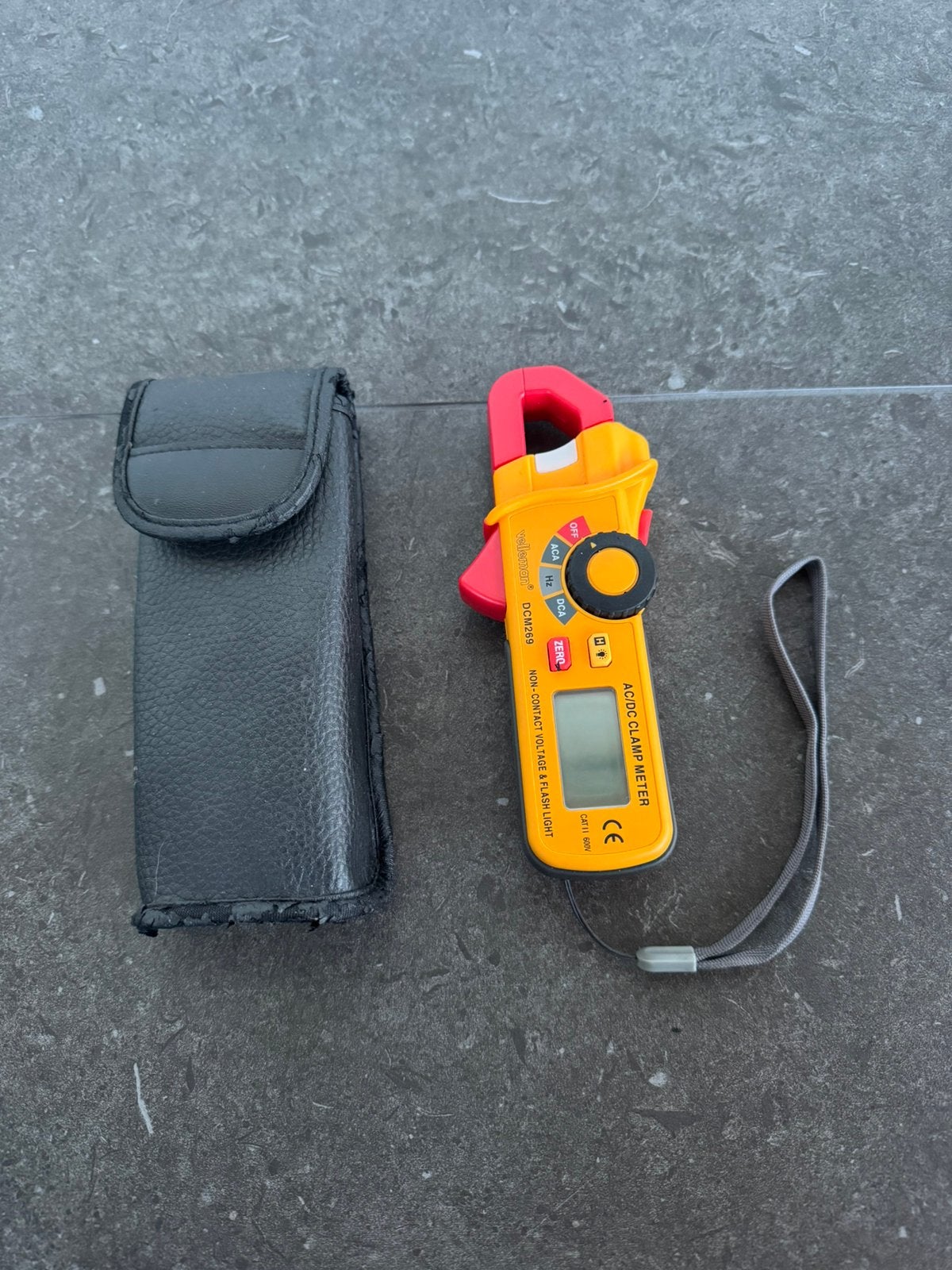 Velleman DCM269 digitale stroomtang AC/DC clamp meter, Ophalen of Verzenden, Gebruikt, Overige typen