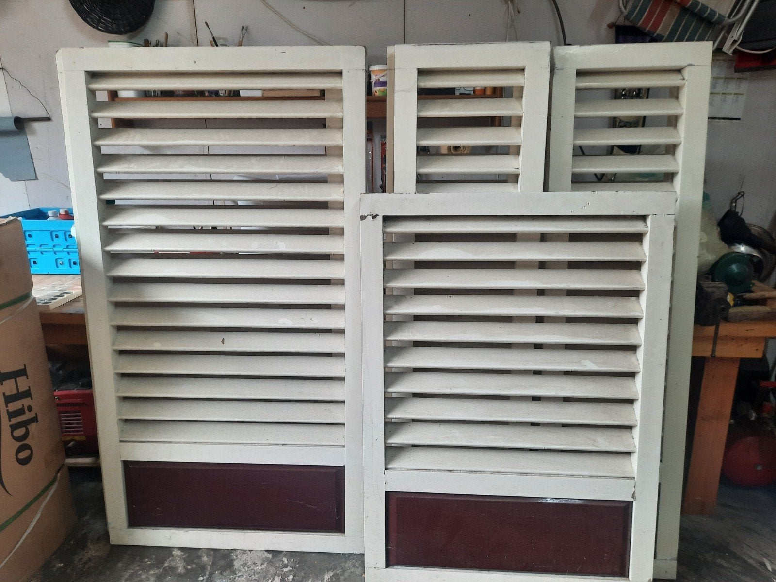 Luiken shutters voor buiten zonwering hardhouten, Ophalen
