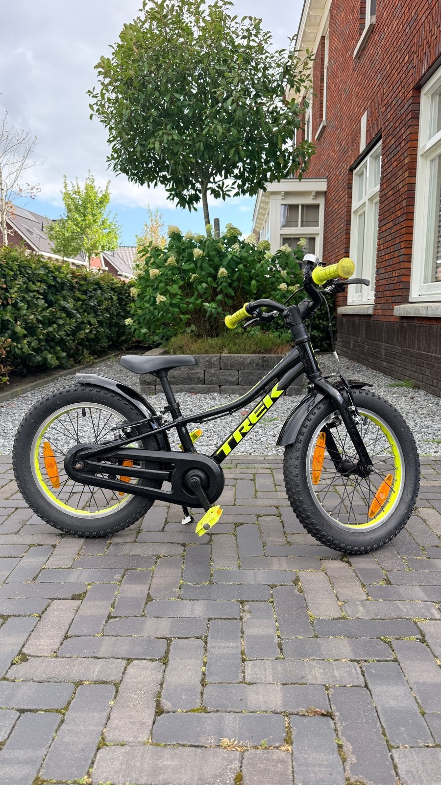 Trek Precaliber 16 inch - Zwart/Geel, Fietsen en Brommers, Ophalen, Gebruikt, Velgrem, 16 tot 20 inch