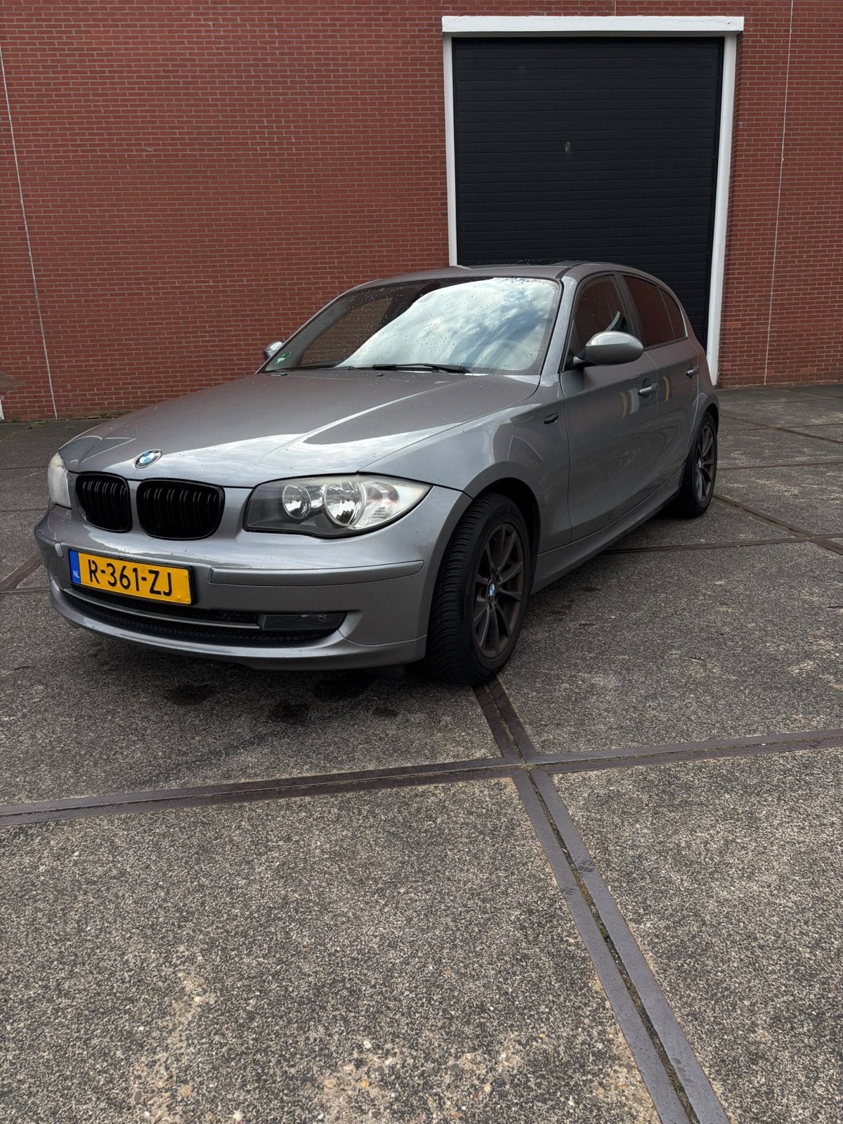 BMW 1-Serie 2.0 116I 5DR 2009 Grijs 169.000km, Auto's, 1-Serie, Achterwielaandrijving, 1995 cc, 4 cilinders