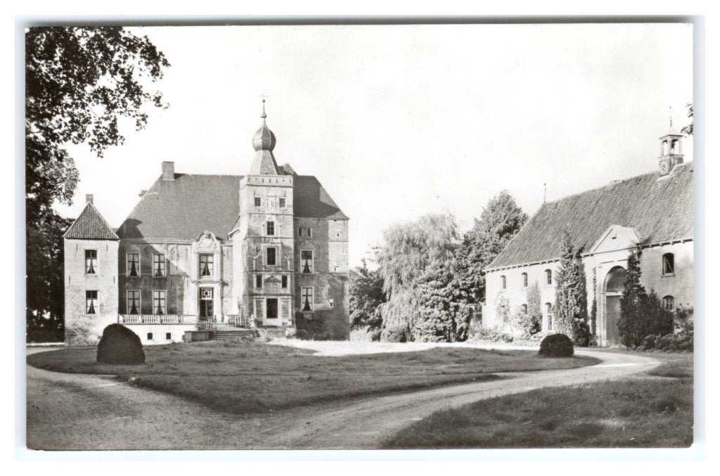 Vaassen, Kasteel Cannenburch - Voorgevel, Ophalen of Verzenden, 1960 tot 1980, Ongelopen, Gelderland