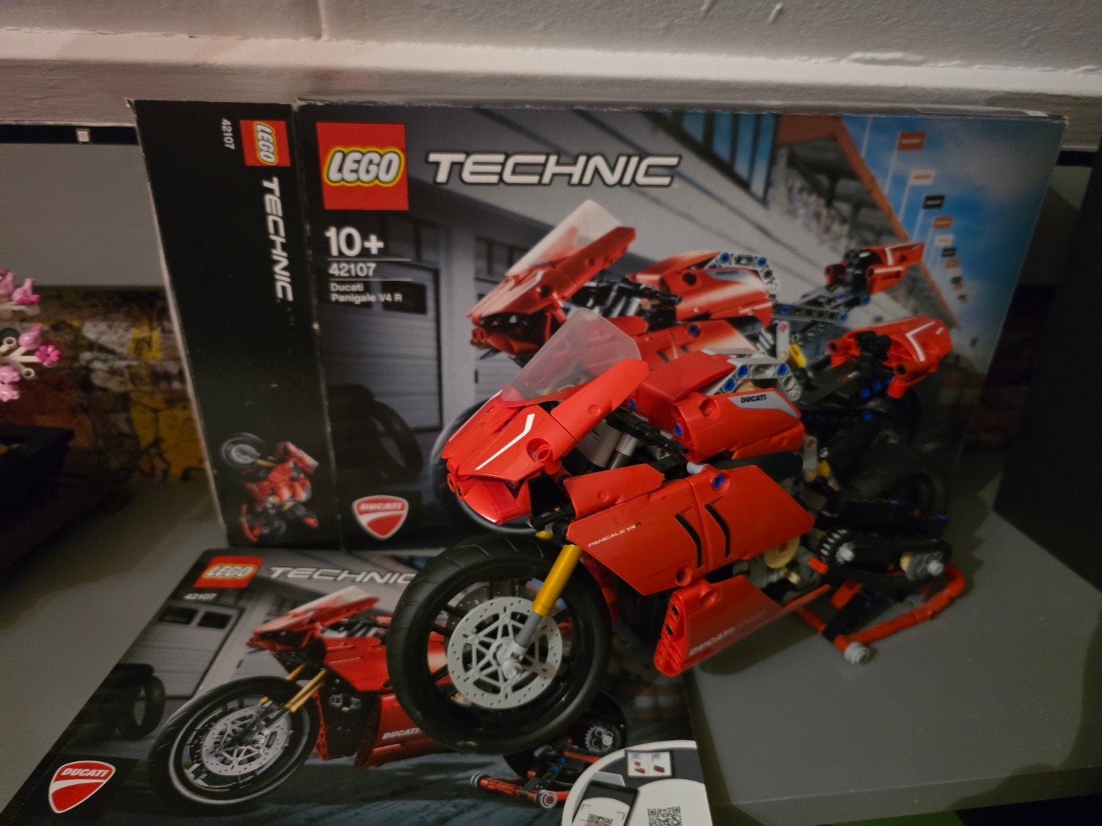 LEGO Technic 42107 Ducati, Ophalen of Verzenden, Zo goed als nieuw