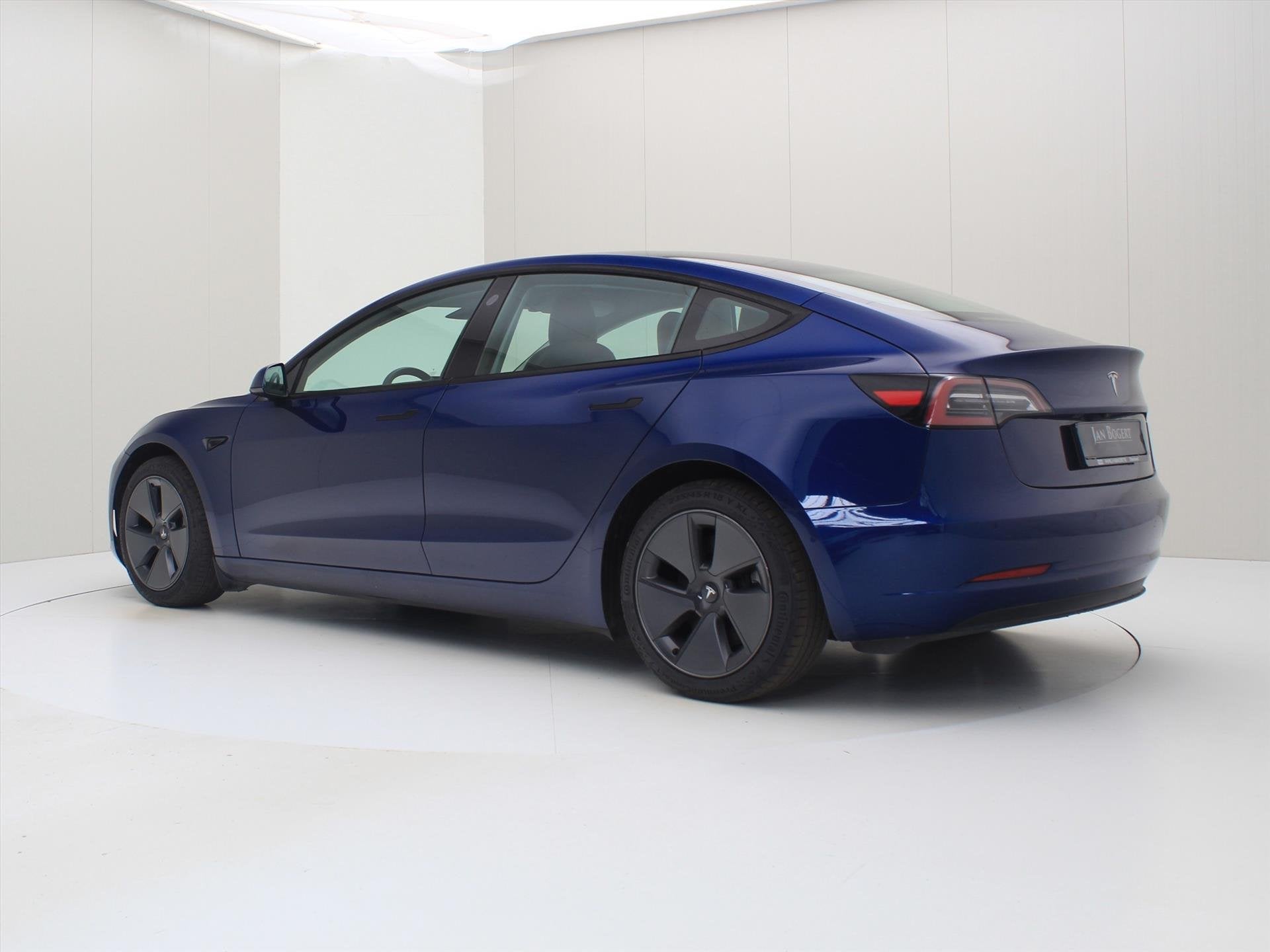 Tesla Model 3 Long-Range AWD 351pk 75 kWh FACELIFT [ WARMTEP, Auto's, Tesla, Automaat, Gebruikt, Zwart, Blauw