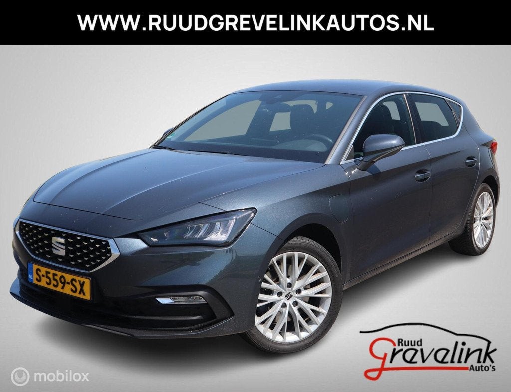 Seat Leon 1.4 TSI 204PK eHybrid PHEV DSG/AUTOMAAT FR xCellen, Auto's, Seat, Leon, 84 €/maand, 1500 kg, Te koop