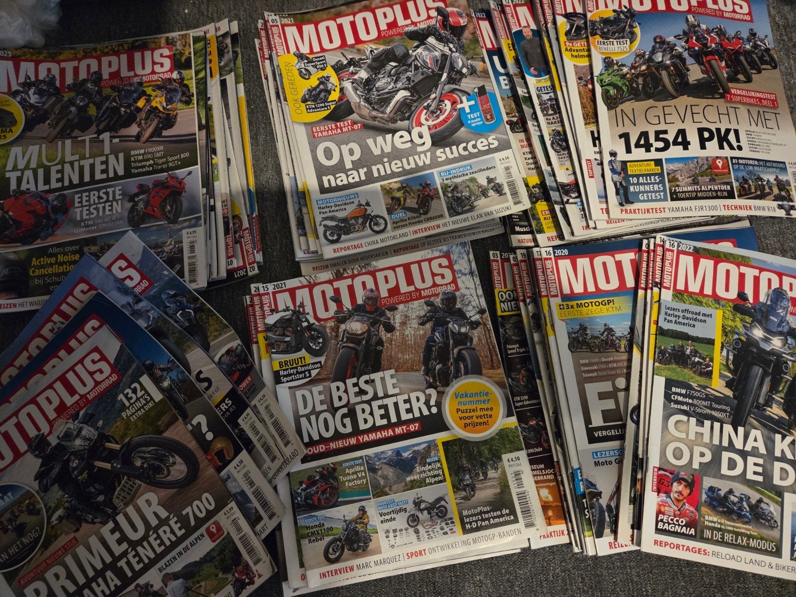 Motortijdschriften. >110 stuks. Recente en oudere uitgaven., Ophalen, Gelezen
