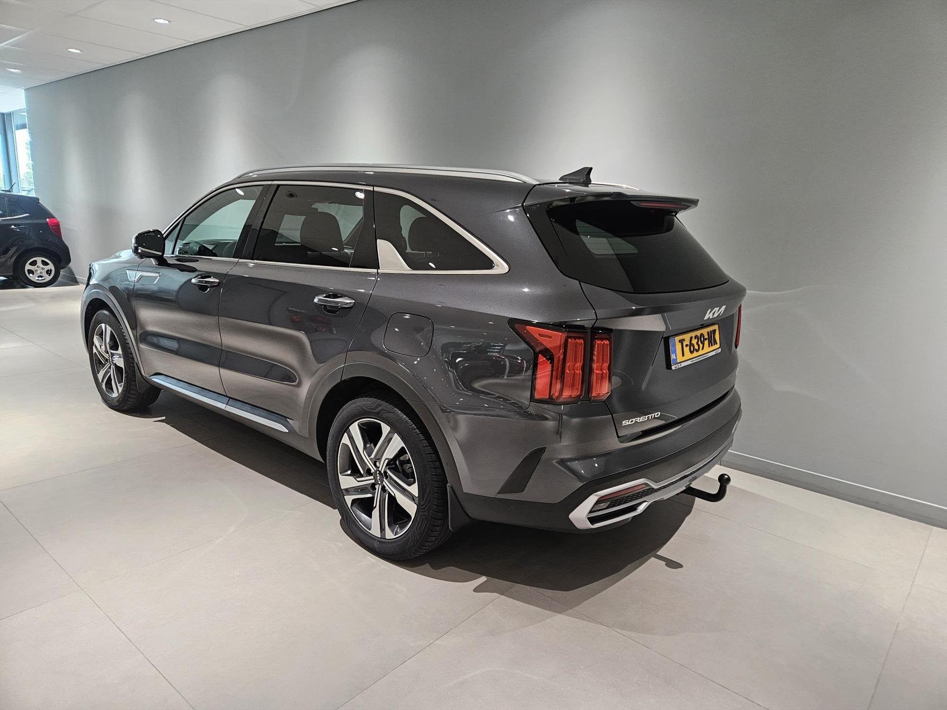 KIA Sorento 1.6 T-GDi 265pk PHEV 7 Pers 4WD Aut ExecutiveLin, Auto's, Adaptive Cruise Control, Gebruikt, 4 cilinders, 179 pk