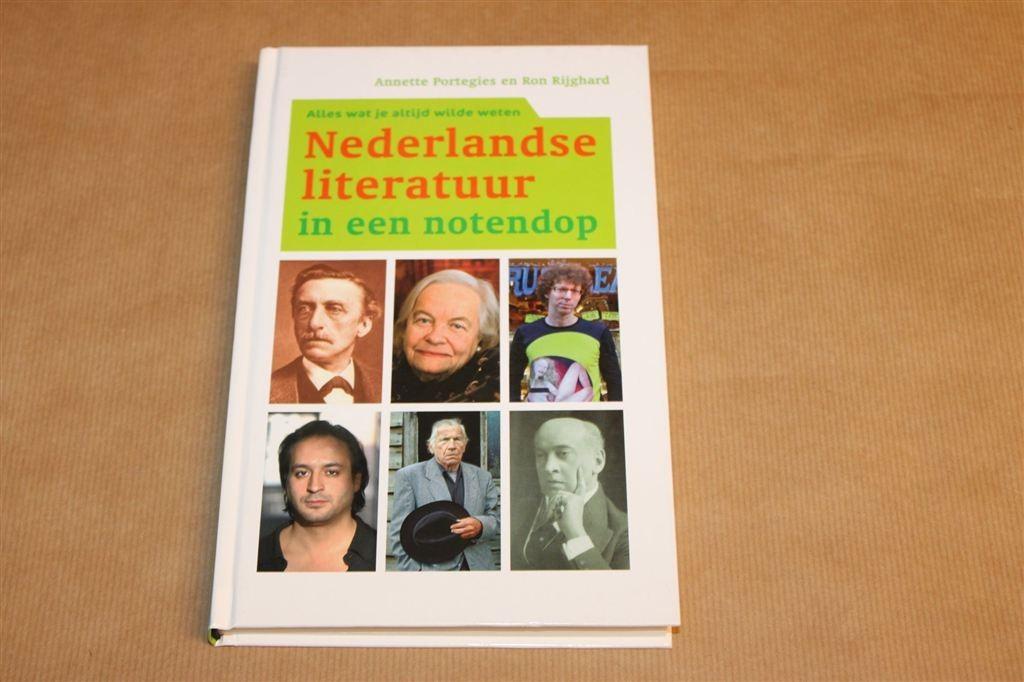 Nederlandse Literatuur in een Notendop — Portegies, Ophalen of Verzenden, Zo goed als nieuw