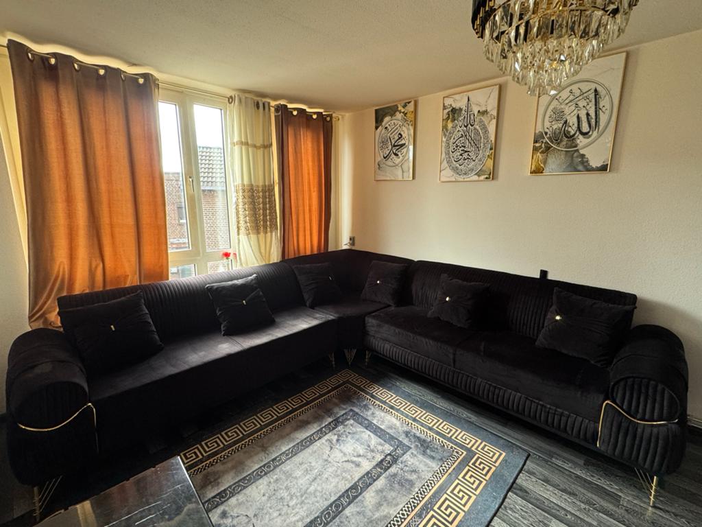 Complete Woonkamerset: Hoekbank, Salontafel & Eettafel met S, Huis en Inrichting, Complete inboedels, Ophalen