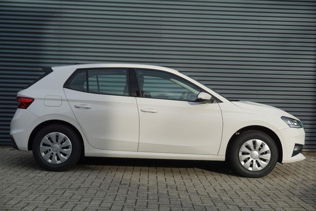 Skoda Fabia 1.0 TSI 95pk Essence | Parkeersensoren | Airco, Auto's, Skoda, Voorwielaandrijving, 12 maanden, Stof, 95 pk