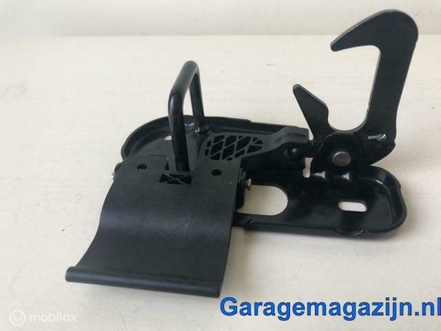 Windhaak motorkap VW Passat CC ‘09-‘12 origineel 3C8823480A, Volkswagen, Nieuw, Ophalen of Verzenden, Volkswagen