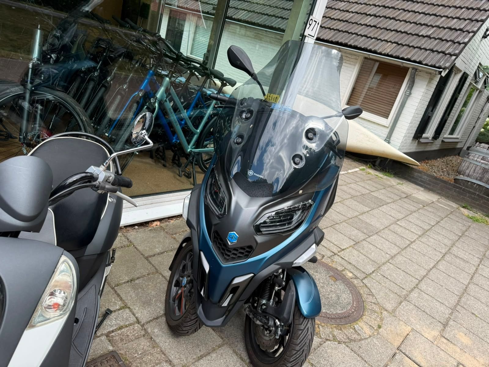 Piaggio MP3 530 CC, Fietsen en Brommers, Scooters | Piaggio, Ophalen of Verzenden, 530 cc, Overige modellen