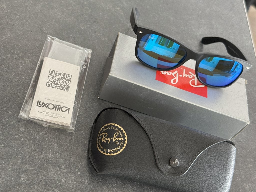 Ray-ban New Wayfarer RB2132 Mirror Blue (100% Origineel), Zonnebril, Blauw, Ophalen of Verzenden, Zo goed als nieuw