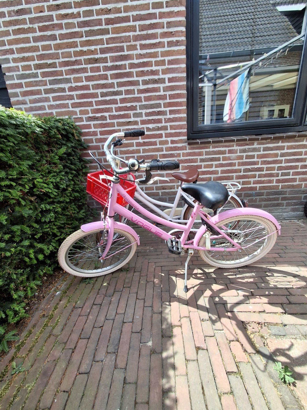 fietsen, tweedehands, rozen, wit, mandje,, Fietsen en Brommers, Ophalen, Gebruikt, Velgrem, Vogue
