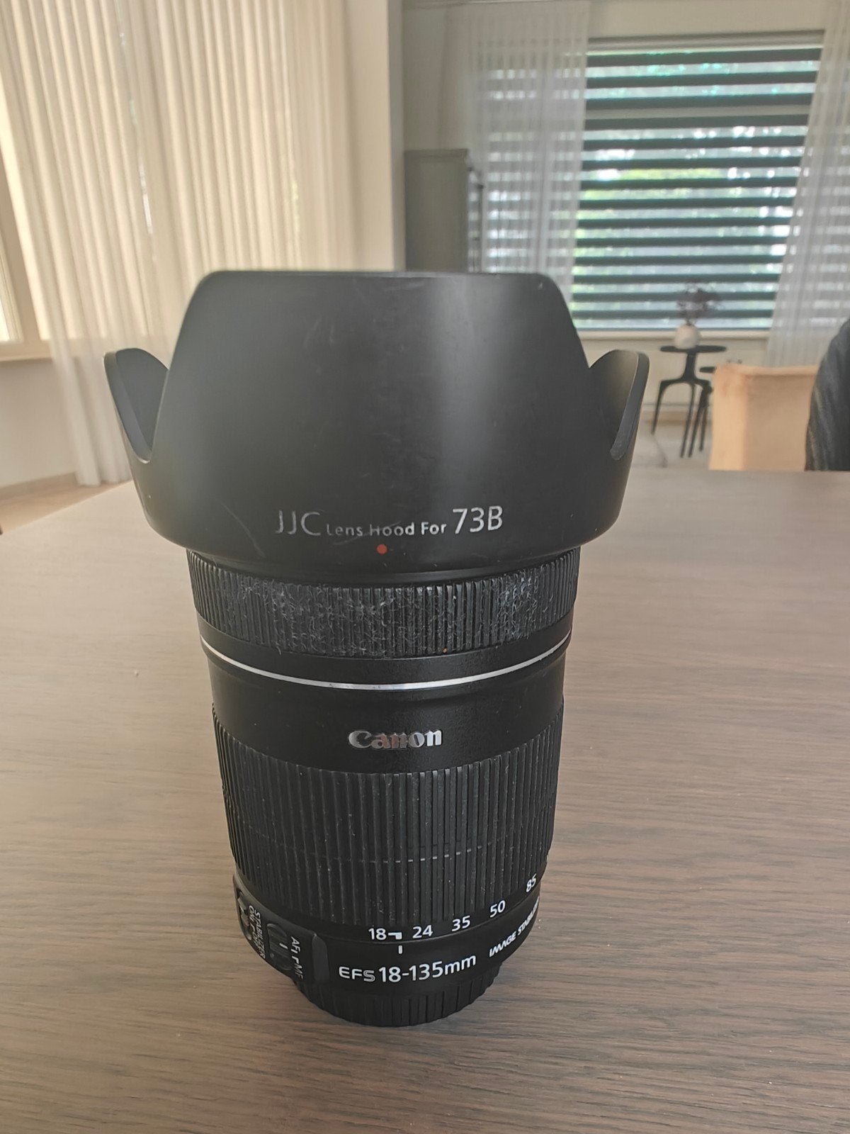 Canon EF-S 18-135mm f/3.5-5.6 IS STM Lens met zonnekap, Audio, Tv en Foto, Fotografie | Lenzen en Objectieven, Beeldstabilisatie
