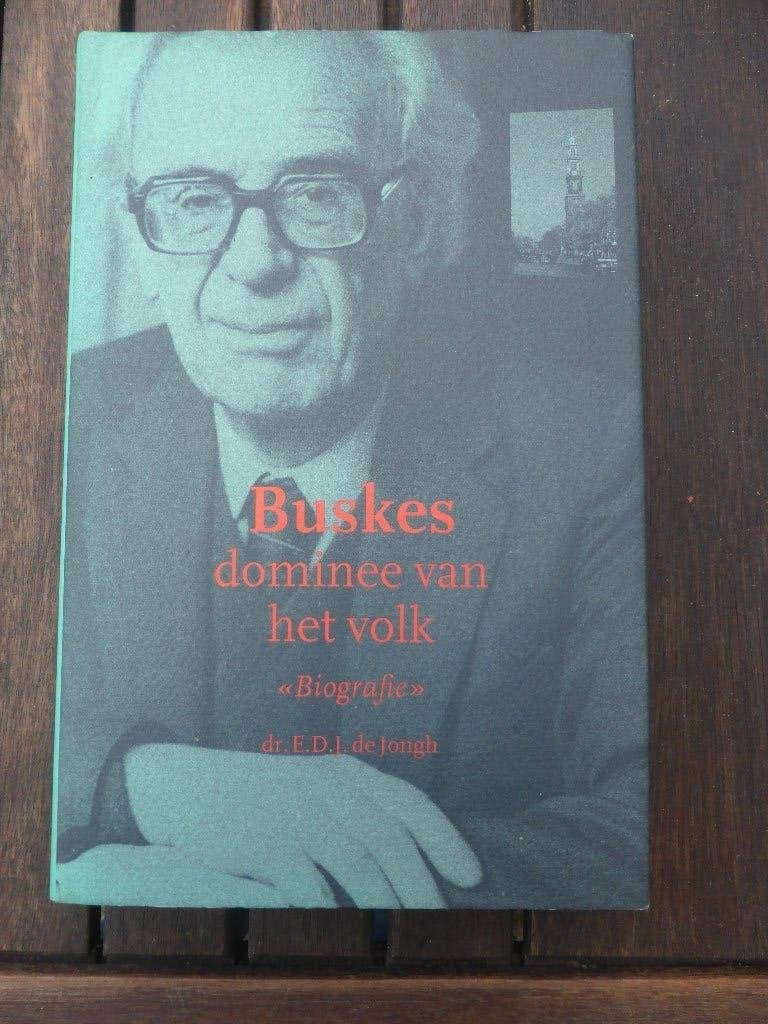 Buskes dominee van het volk - biografie, Ophalen of Verzenden, Gelezen