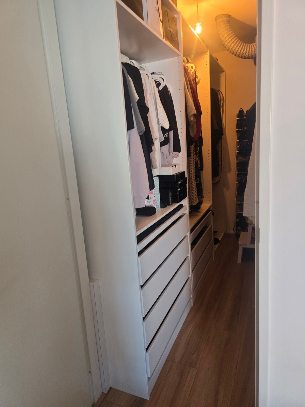 IKEA Inloopkast - PAX Systeem met Lades en Hangruimte, Huis en Inrichting, Ophalen, Modern, Functioneel, Zo goed als nieuw, 200 cm of meer