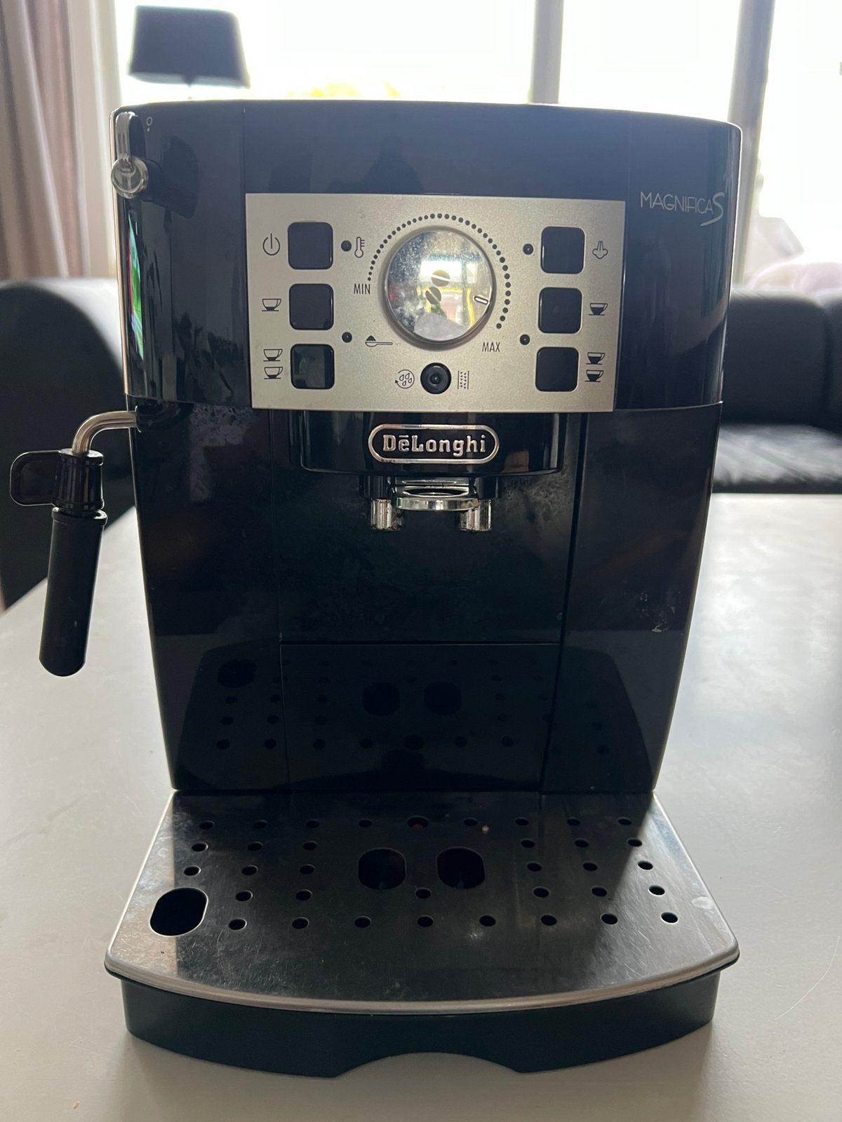 Delonghi Magnifica S, Ophalen, Gebruikt, 10 kopjes of meer, Koffiemachine