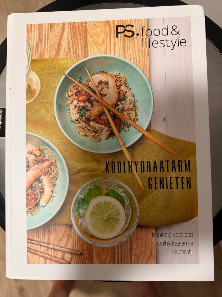 PS. food & lifestyle pakket + kookboek koolhydraatarm, Boeken, Gezondheid, Dieet en Voeding, Zo goed als nieuw, Dieet en Voeding