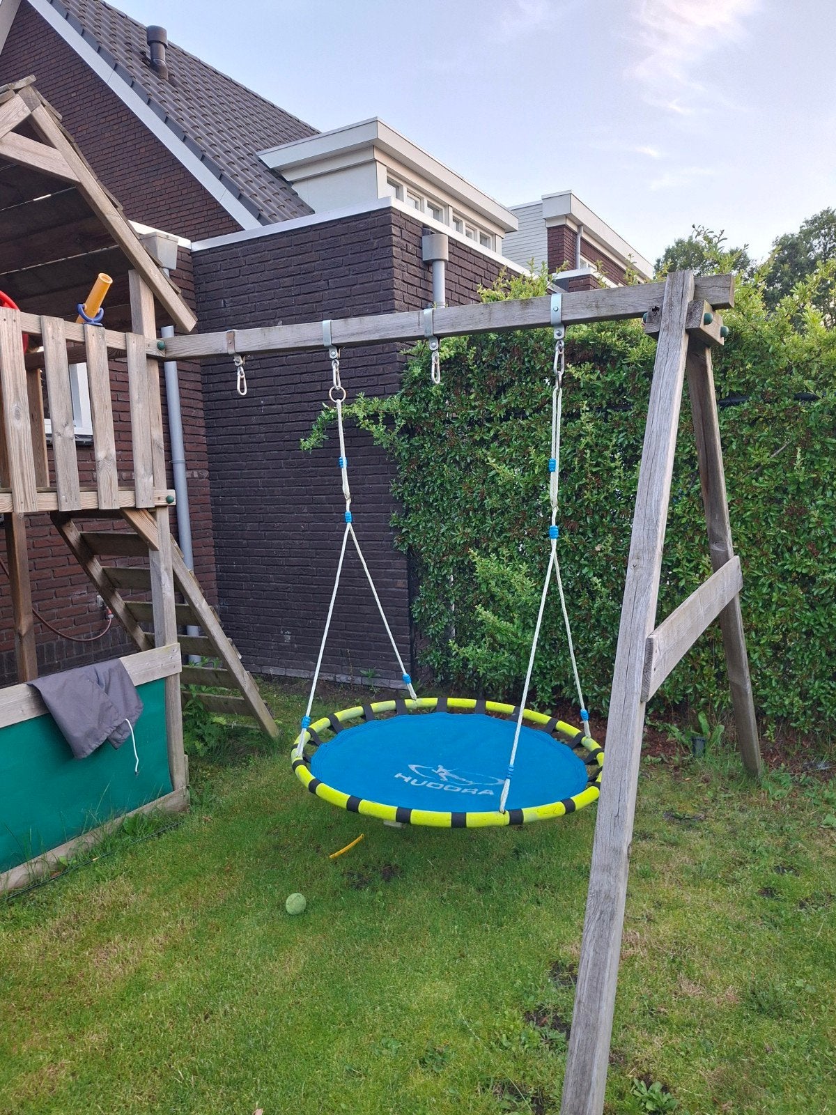 Houten Speeltoestel met Glijbaan en Schommels, Ophalen, Gebruikt, Schommel