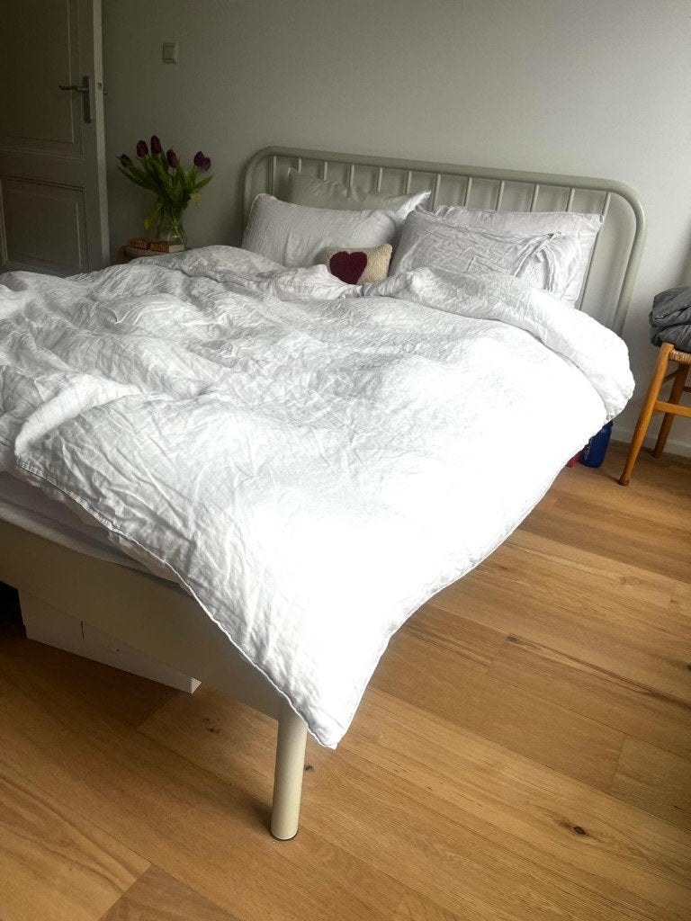 Metal bed frame, beige color, Westwing, Beige, Tweepersoons, Ophalen of Verzenden, Zo goed als nieuw