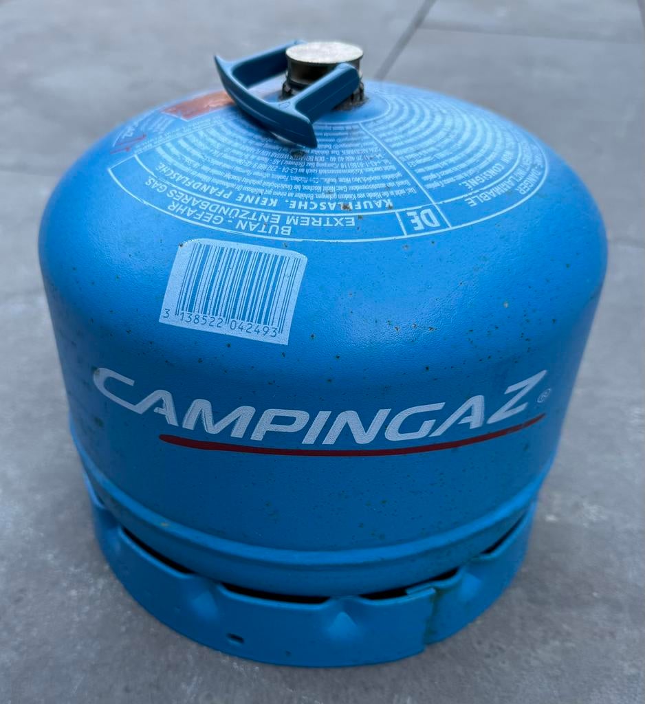 Campingaz 904 (zo goed als vol), Caravans en Kamperen, Kampeeraccessoires, Ophalen of Verzenden, Zo goed als nieuw