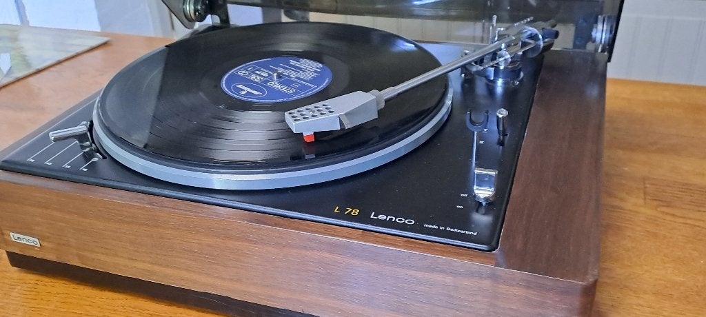 Lenco L78 platenspeler in schitterende staat met accessoires, Overige merken, Automatisch, Ophalen of Verzenden, Zo goed als nieuw