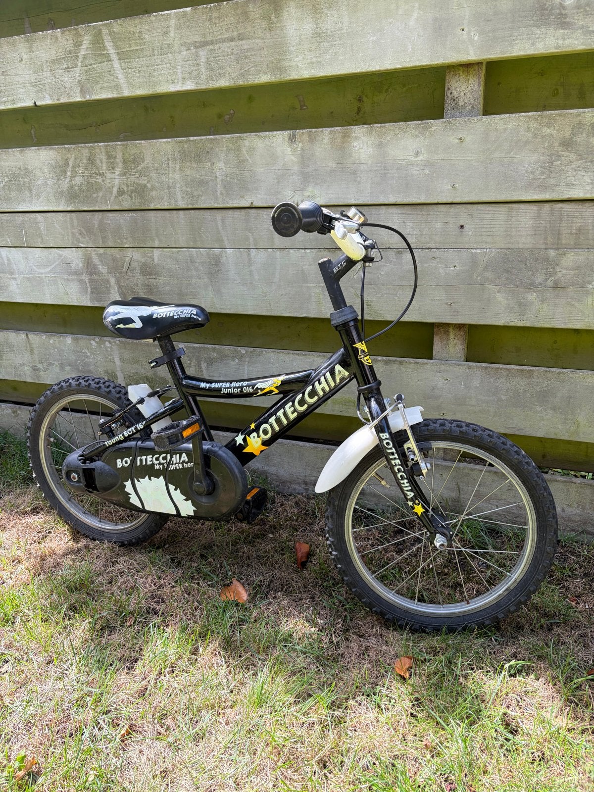 Bottecchia 16 inch kinderfiets - Zwart/Geel, Fietsen en Brommers, Fietsen | Kinderfietsjes, Ophalen, Gebruikt, Terugtraprem, 16 tot 20 inch