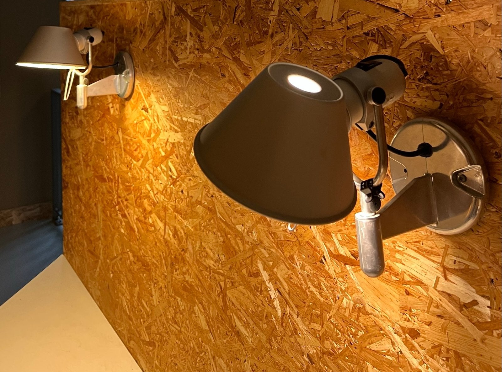 2x —Tolomeo Faretto wandlamp van Artide —, Huis en Inrichting, Met schakelaar, Zo goed als nieuw, Overige merken, Wandspot
