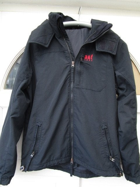 4 seizoenen Abercrombie & Fitch jas+voering/vest maat 164, Ophalen, Abercrombie & Fitch, Zo goed als nieuw, Jongen