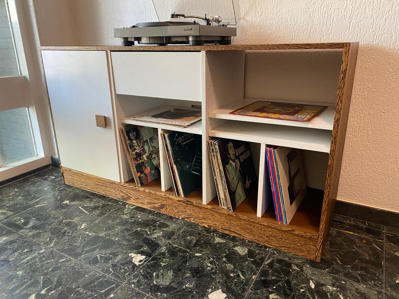 Vintage Platenspeler meubel met opbergruimte voor vinyl, Ophalen, Gebruikt