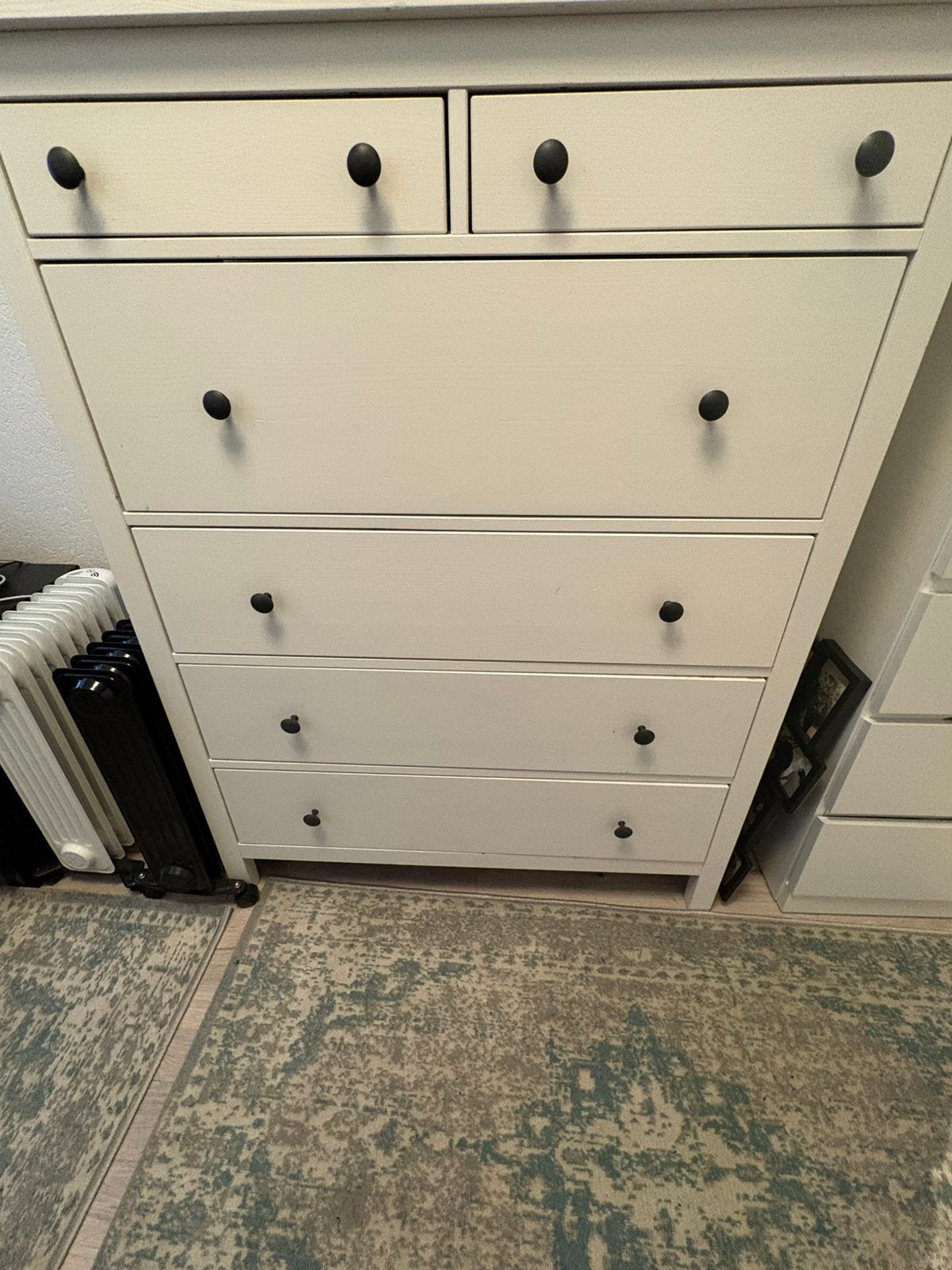 Hemnes kast, Huis en Inrichting, Overige materialen, Gebruikt, Ophalen of Verzenden, 3 of 4 laden