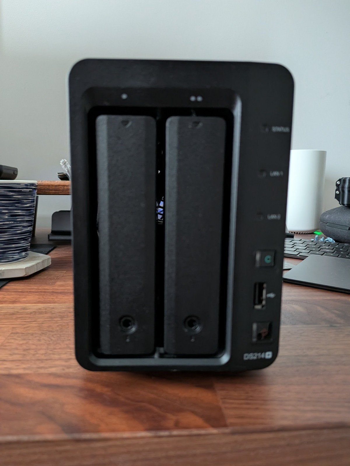 Synology DS214+ NAS met 2x 3TB WD Red HDD's, Computers en Software, NAS, Ophalen, Zo goed als nieuw