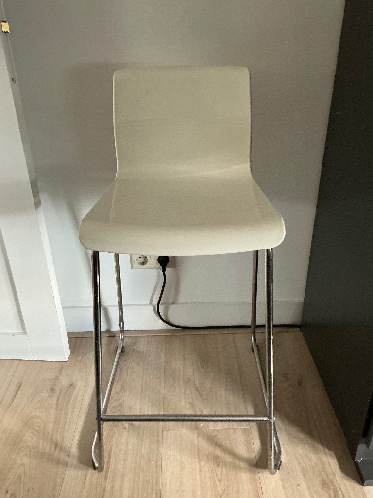 hoog stoel, Ophalen, Kunststof, Gebruikt, Wit